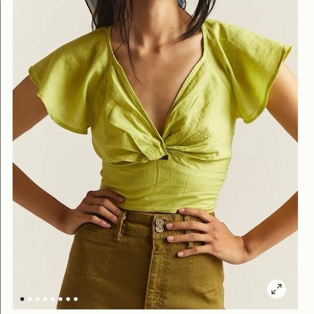 Anthropologie Boho Whimsy Fairycore Lime Linen Blend Flutter Top Sz M